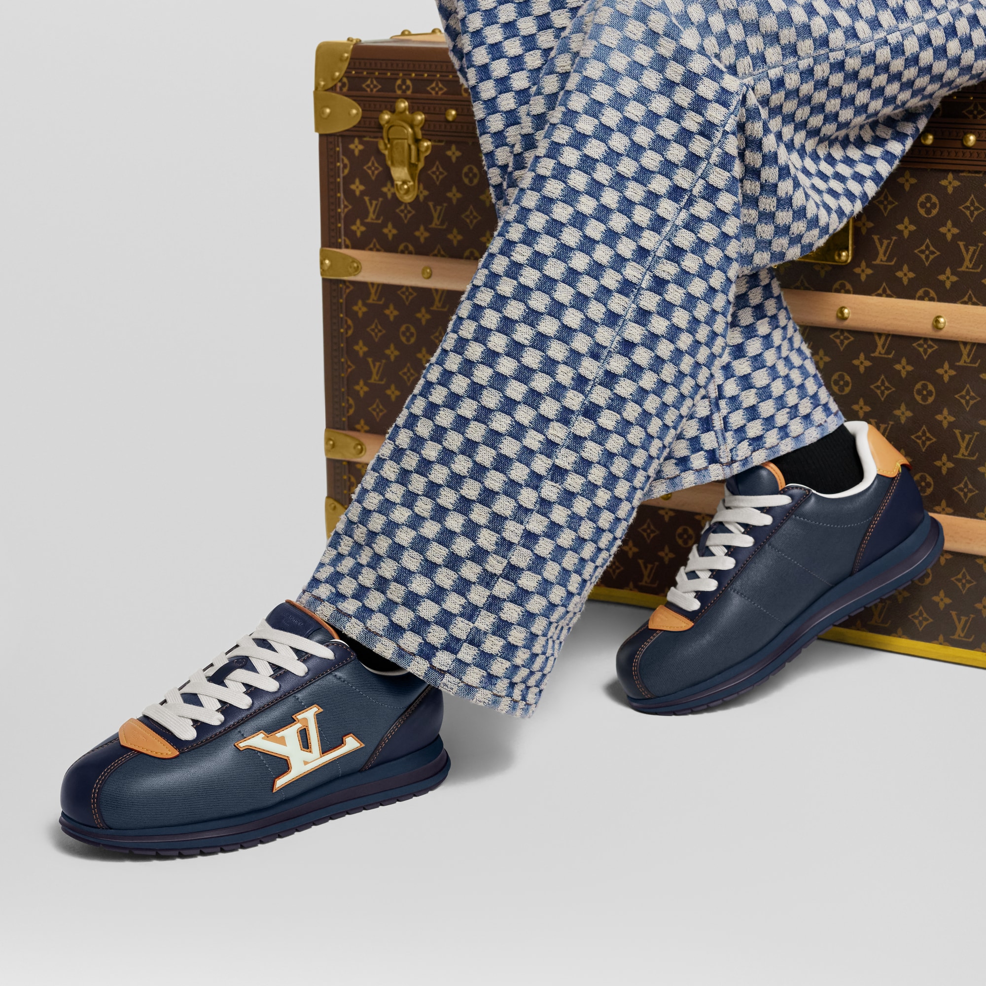 Men - LV BUTTERSOFT Trainers  Men Shoes Trainers | LOUIS VUITTON (Product zoom)