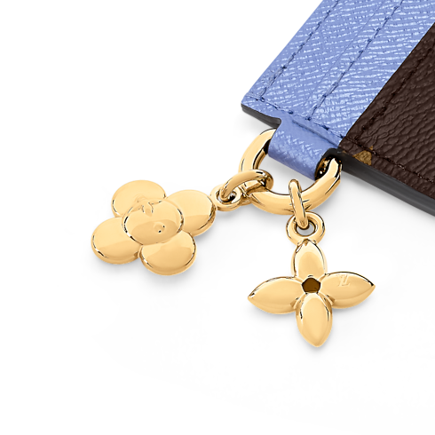Women - LV Charms Card Holder Monogram Canvas Women Wallets and Small Leather Goods Card Holders and Key Holders | LOUIS VUITTON (Product zoom)