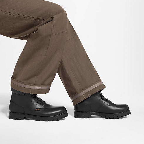 Men - LV City Ranger Combat Boots Men Shoes Boots | LOUIS VUITTON (Product zoom)