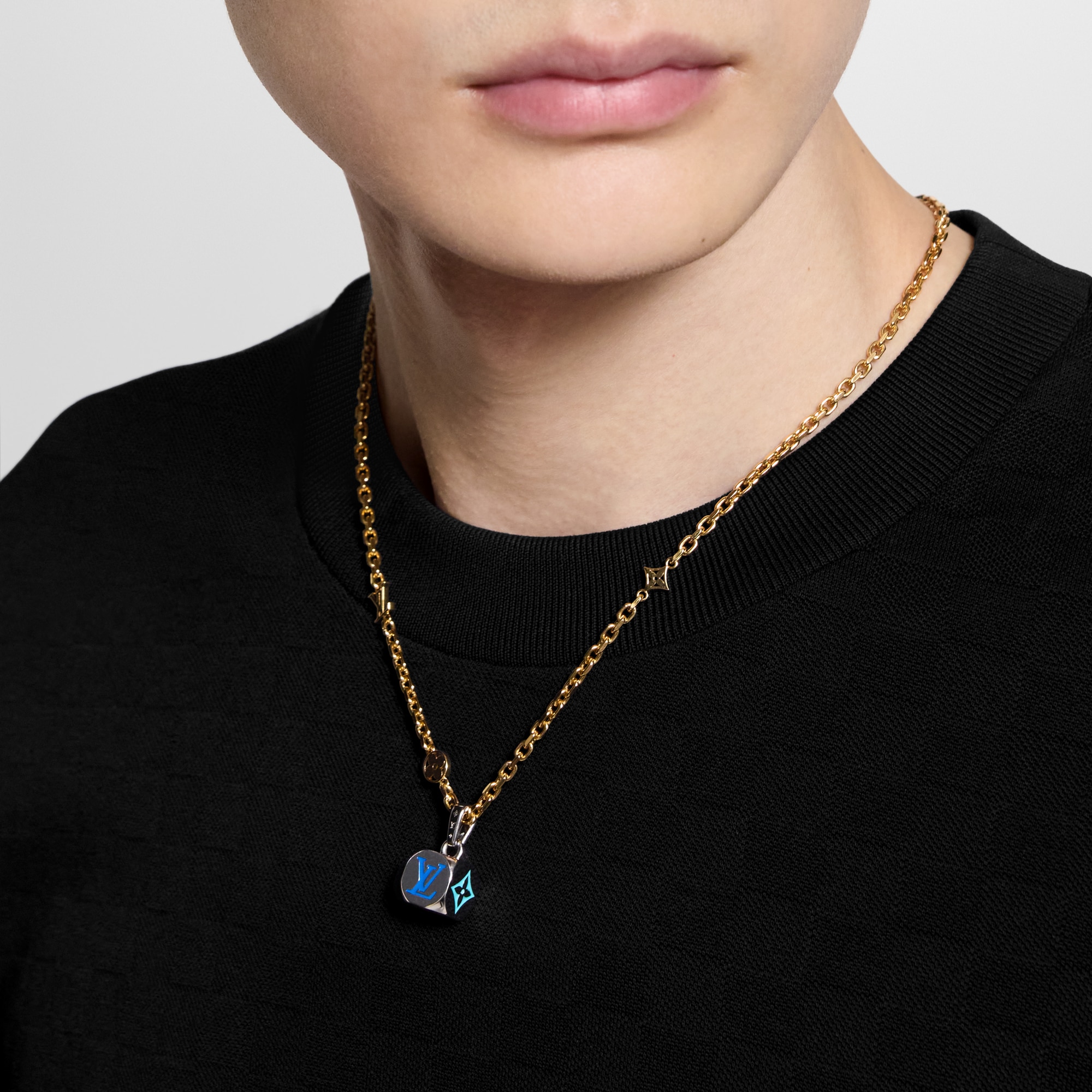 Men - LV Dice Charm S00 Men Fashion Jewellery All Fashion Jewellery | LOUIS VUITTON (Product zoom)
