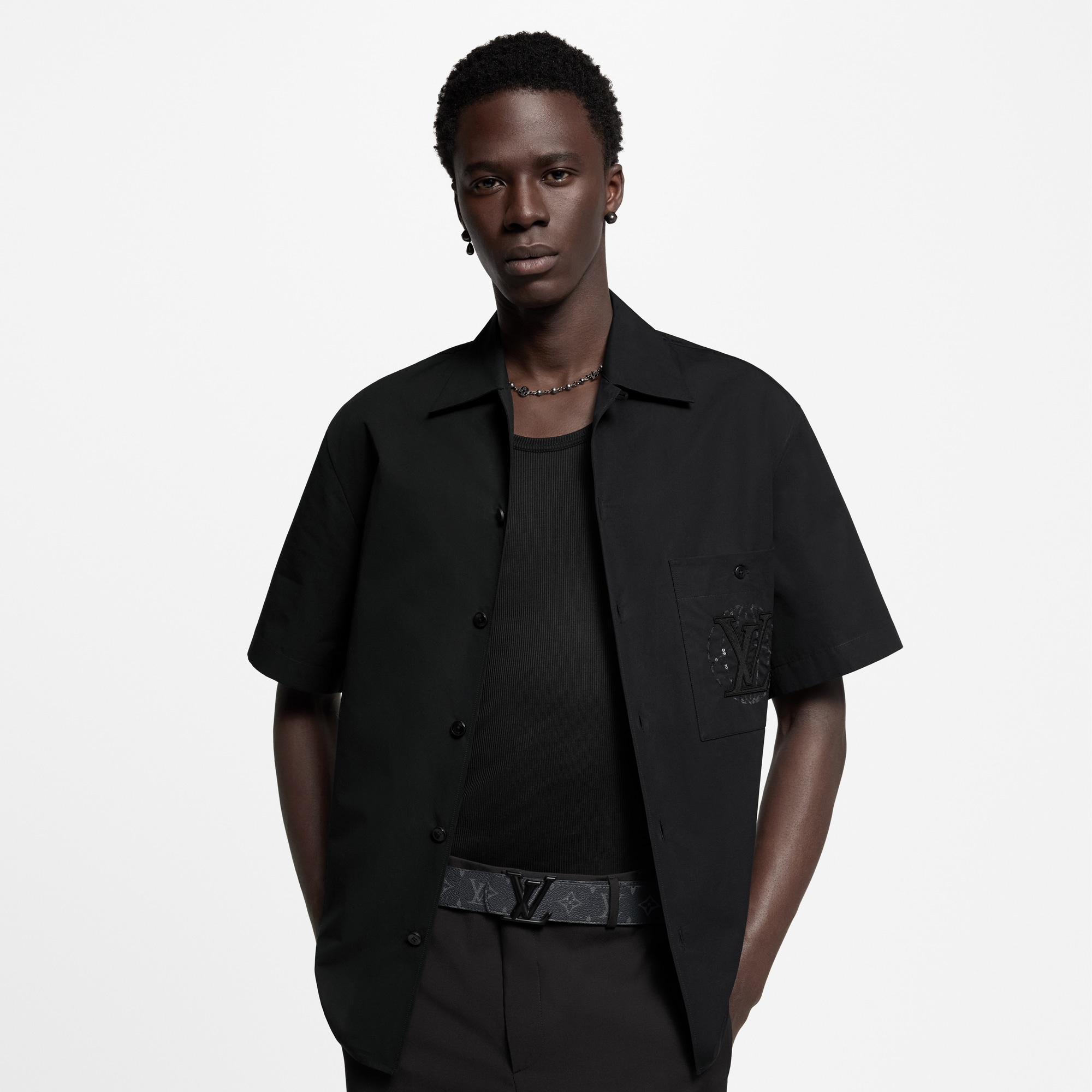 Men - LV Dimension 40MM Reversible Belt Monogram Eclipse Canvas Men Accessories Belts | LOUIS VUITTON (Product zoom)