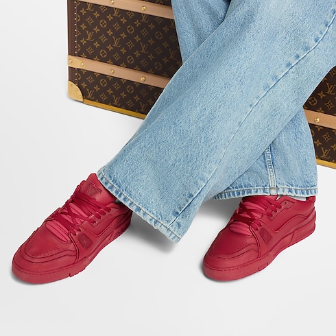 Men - LV Distressed Trainers Men Shoes Trainers | LOUIS VUITTON (Product zoom)