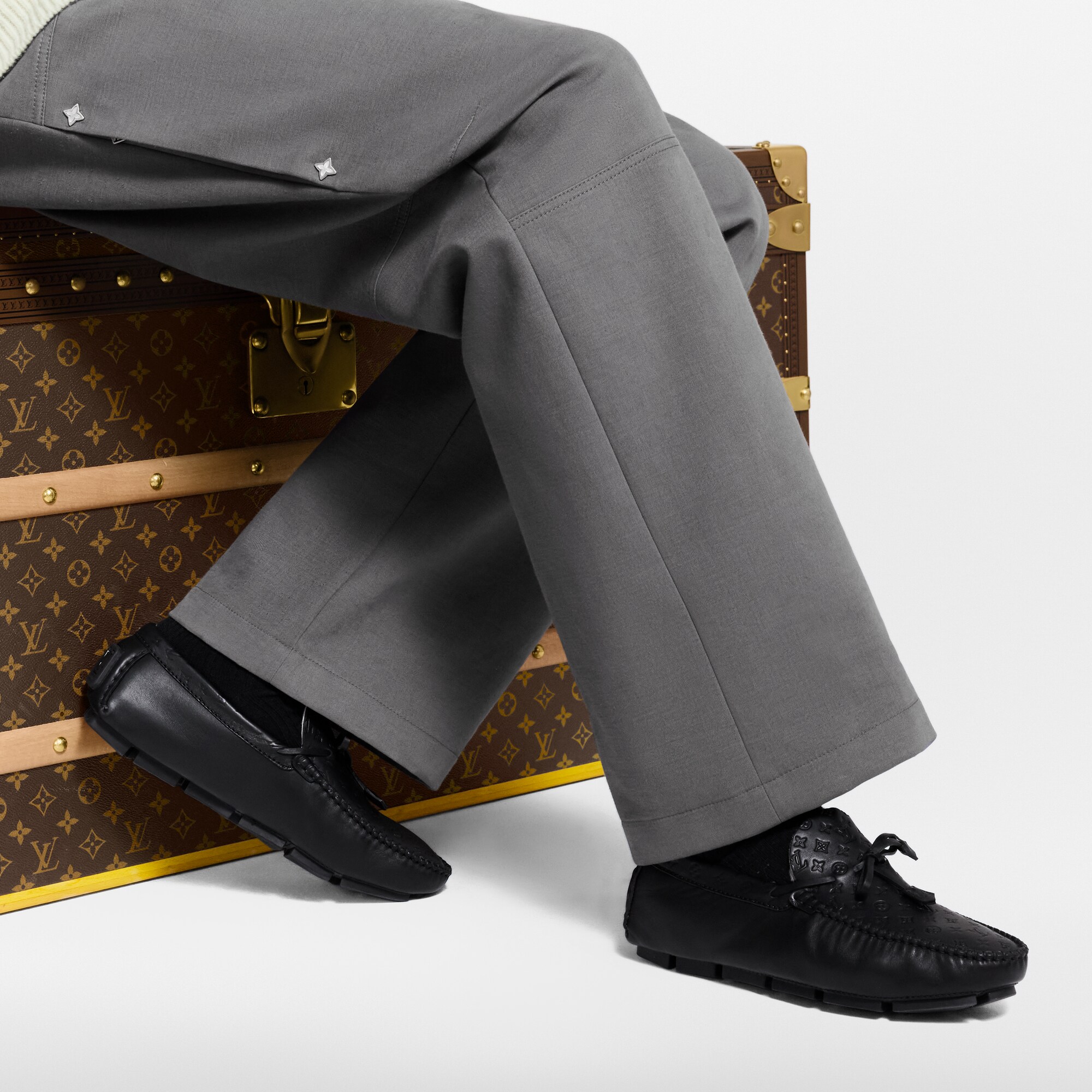 Men - LV Driver Moccasins  Men Shoes Loafers and Moccasins | LOUIS VUITTON (Product zoom)