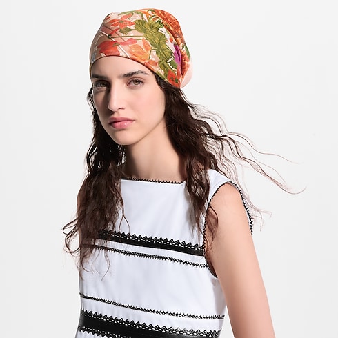 Women - LV En Fleurs Square 90 S00 Women Accessories Silk Squares and Bandeaux | LOUIS VUITTON (Product zoom)