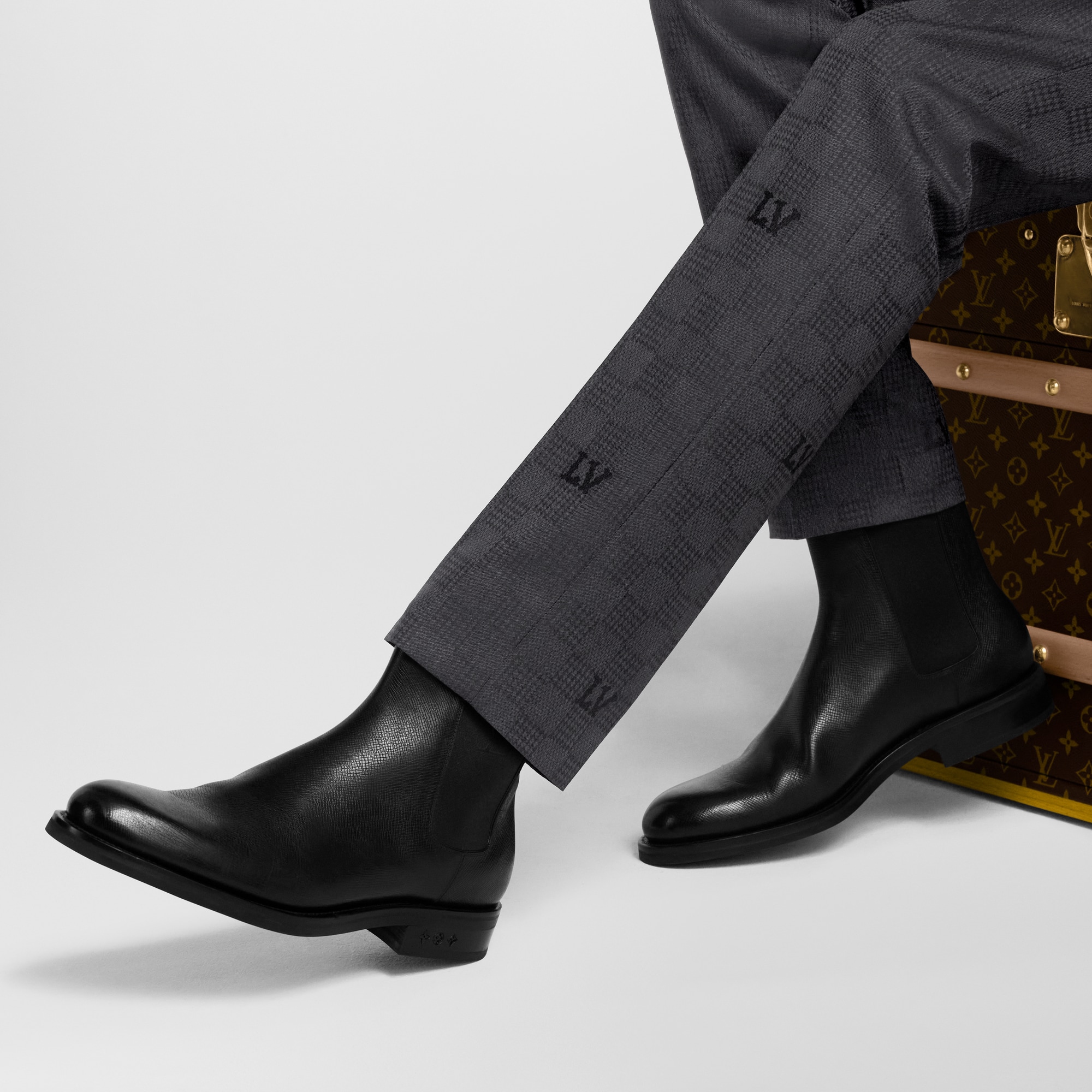 Men - LV Flex Chelsea Boots  Men Shoes Boots | LOUIS VUITTON (Product zoom)