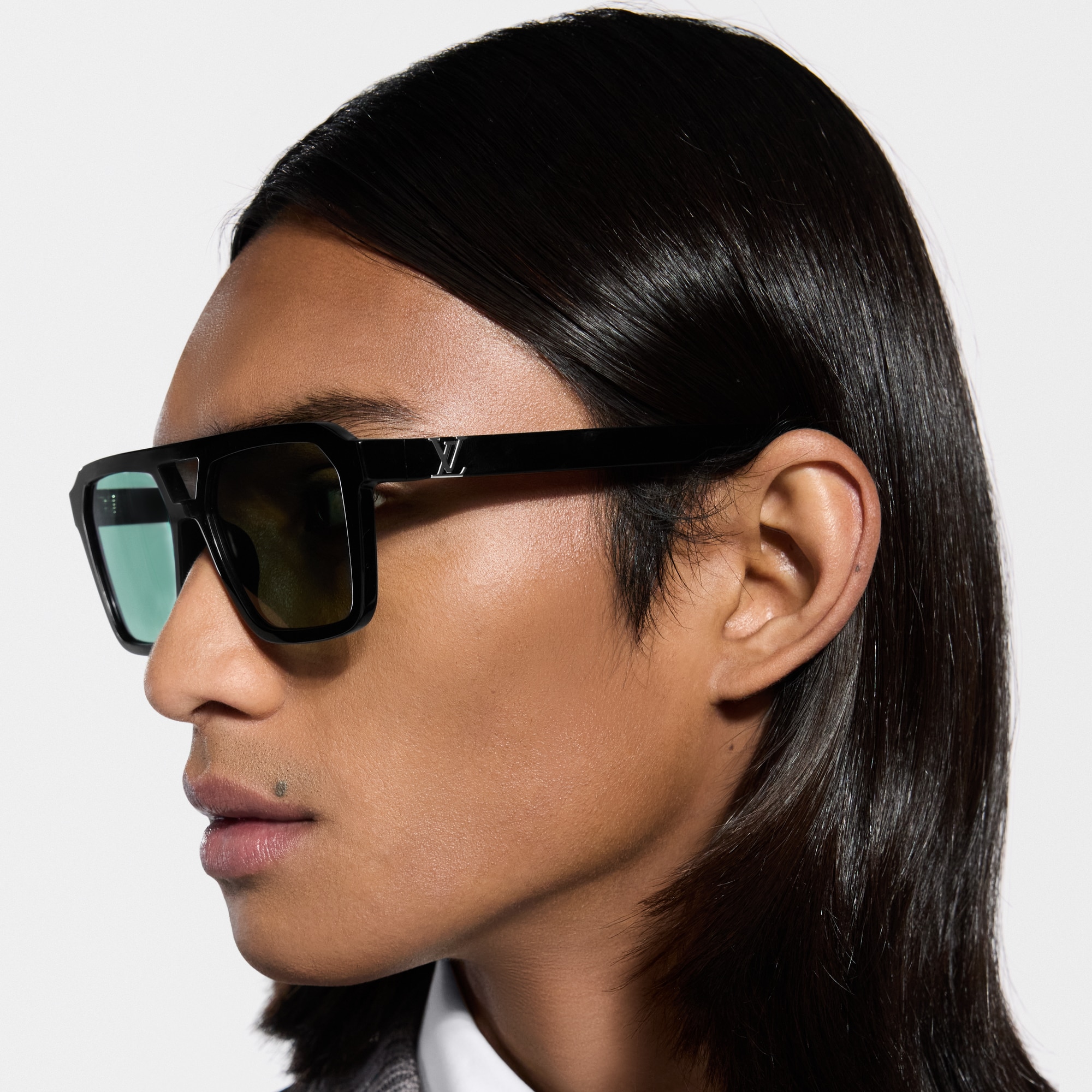 Louis Vuitton アビエイターサングラス LV Signature Aviator 