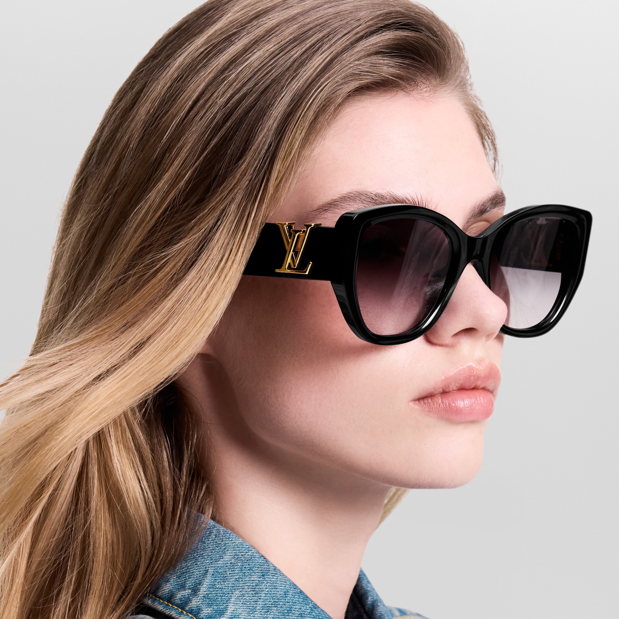 Women - LV Icon Cat Eye Sunglasses S00 Women Accessories New This Season | LOUIS VUITTON (Product zoom)