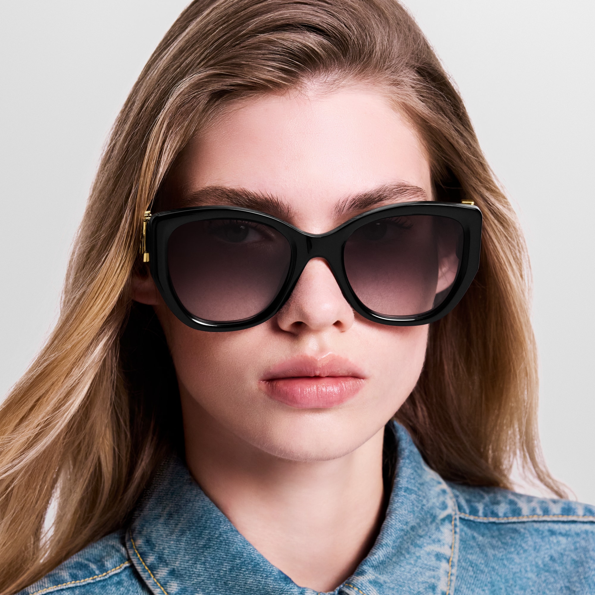 Women - LV Icon Cat Eye Sunglasses S00 Women Accessories New This Season | LOUIS VUITTON (Product zoom)