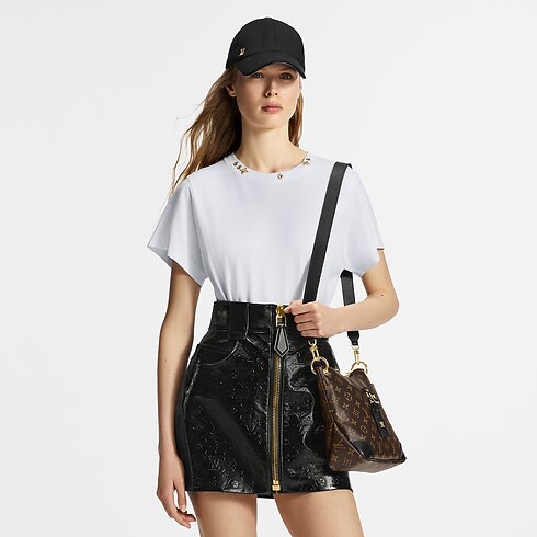 Women - LV Iconic Cap S00 Women Accessories Hats & Caps | LOUIS VUITTON (Product zoom)