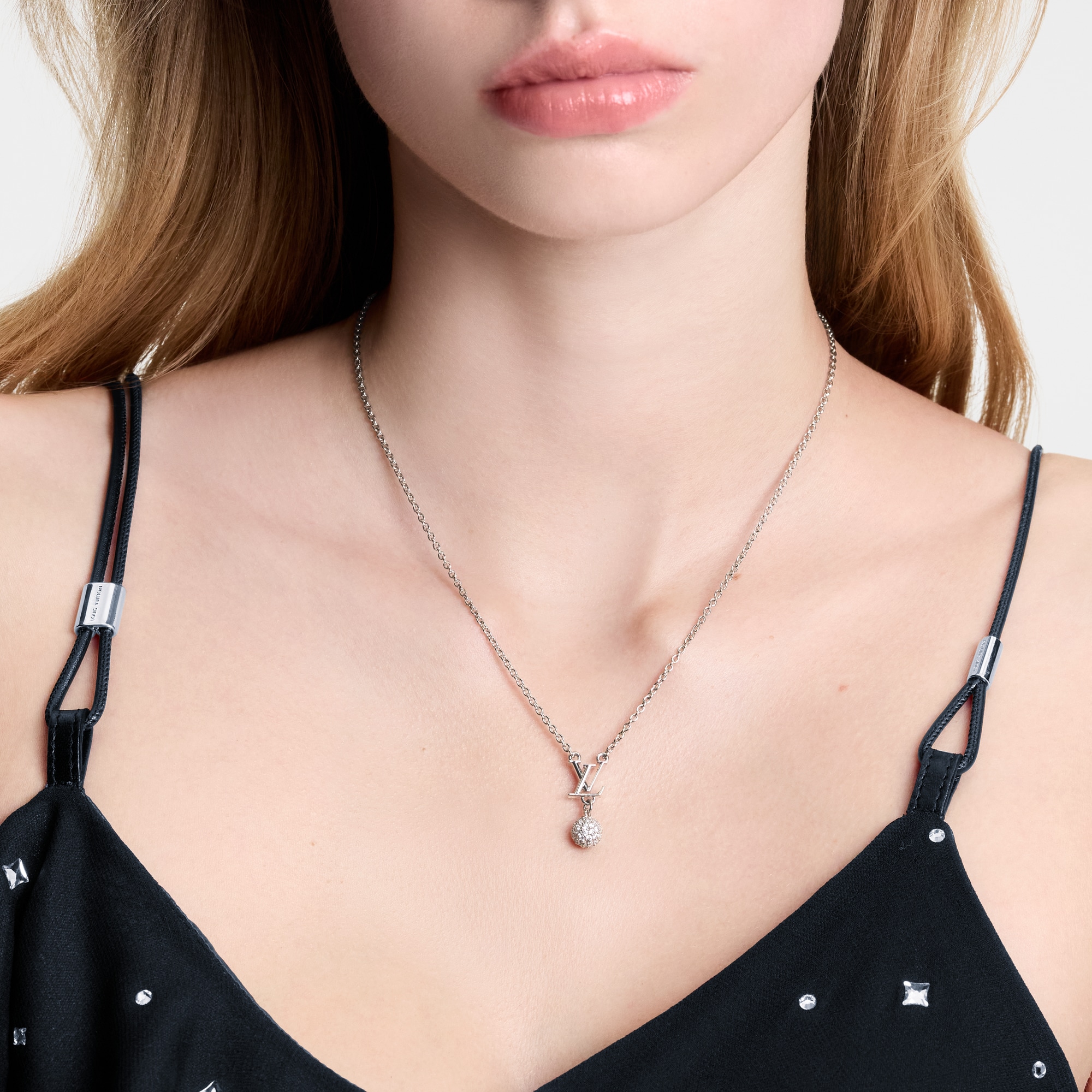 Women - LV Iconic Louisa Strass Necklace S00 Women Fashion Jewellery All Fashion Jewellery | LOUIS VUITTON (Product zoom)