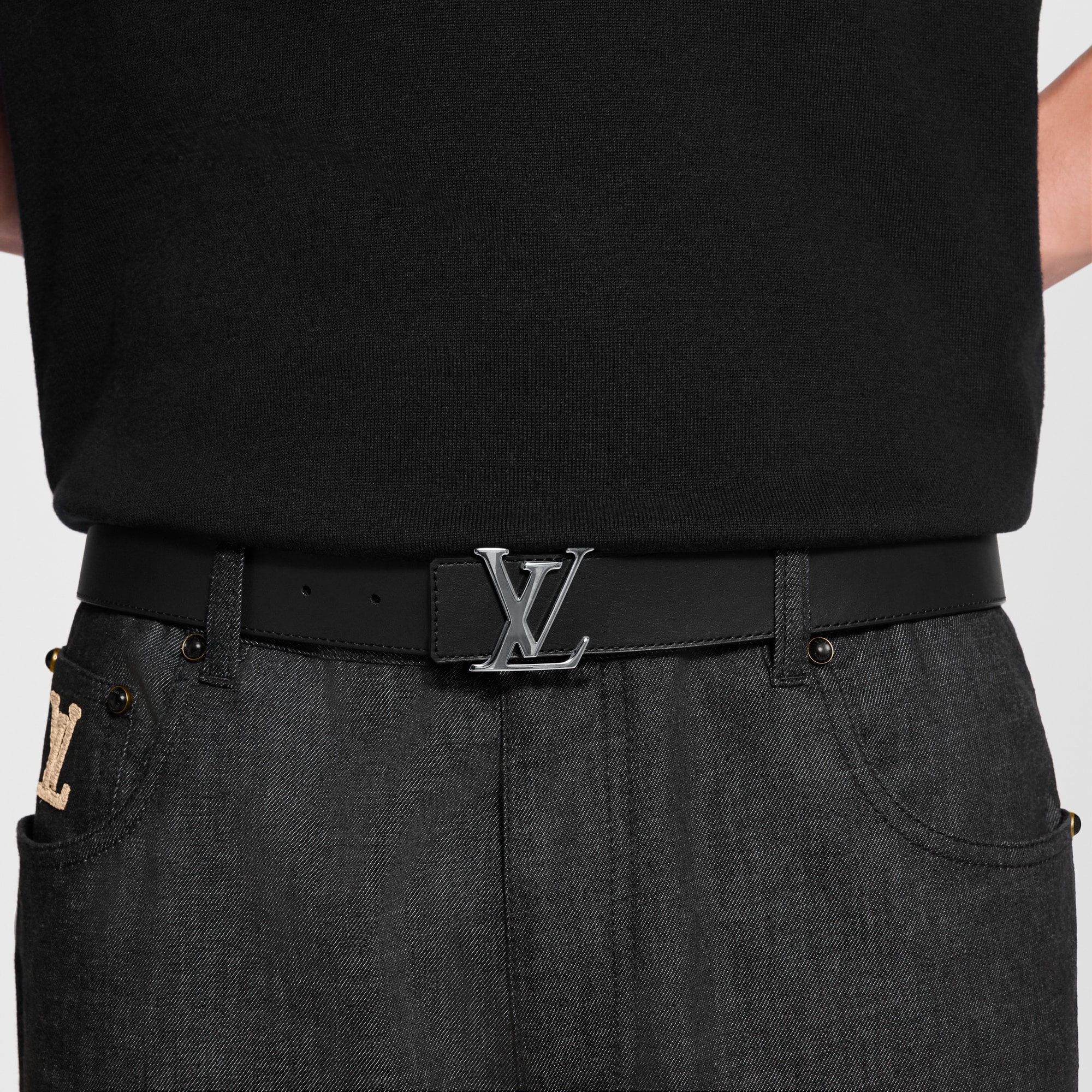 Men - LV Initials 35MM Reversible Belt  Men Accessories Belts | LOUIS VUITTON (Product zoom)