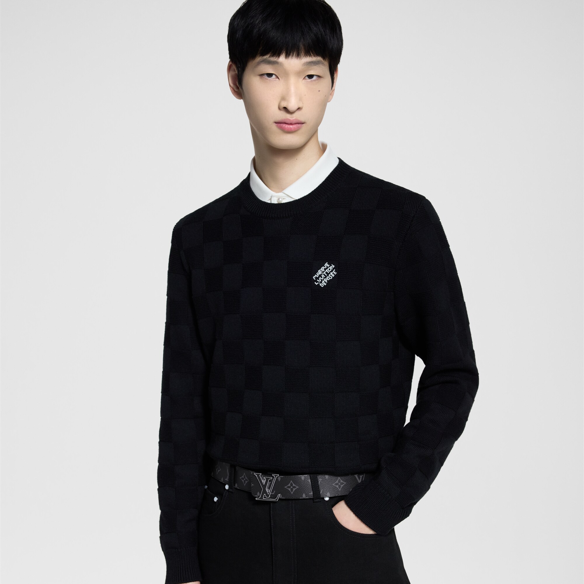 Men - LV Initials 40mm Reversible Belt Taigarama Men Accessories Belts | LOUIS VUITTON (Product zoom)