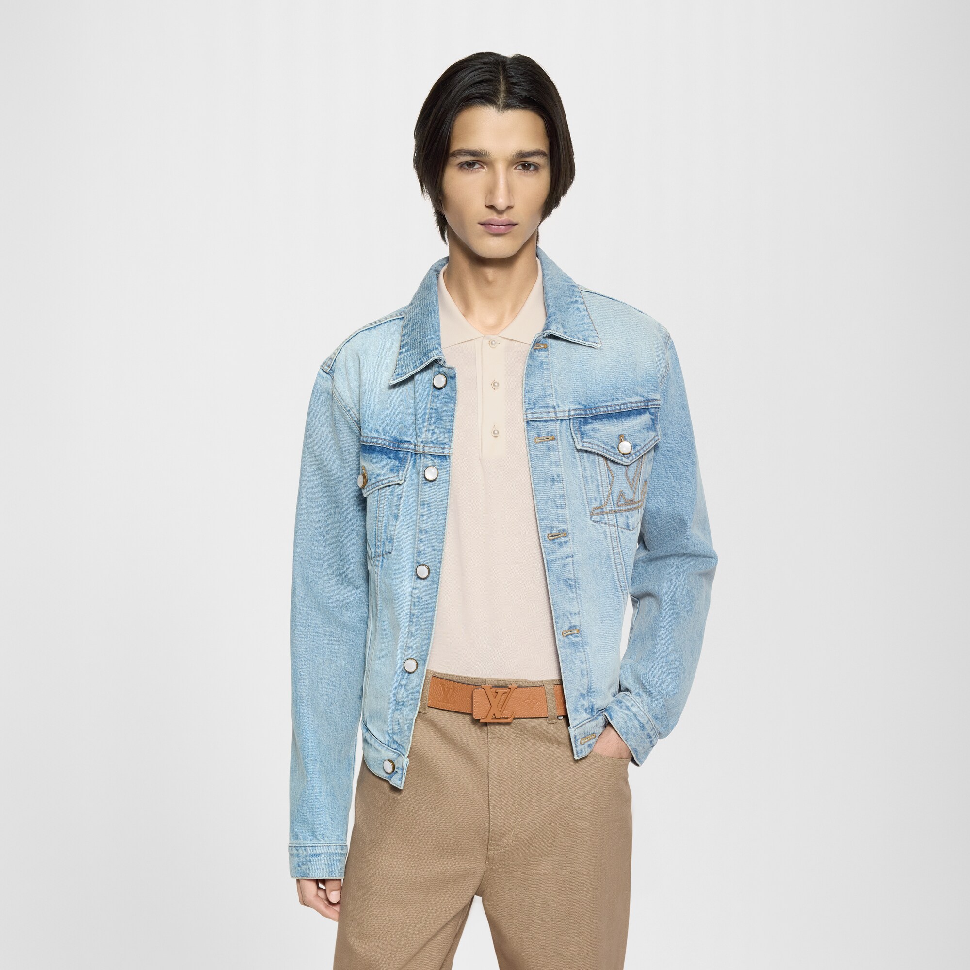 Men - LV Initials Taurillon Monogram 40MM Reversible Belt  Men Accessories Belts | LOUIS VUITTON (Product zoom)