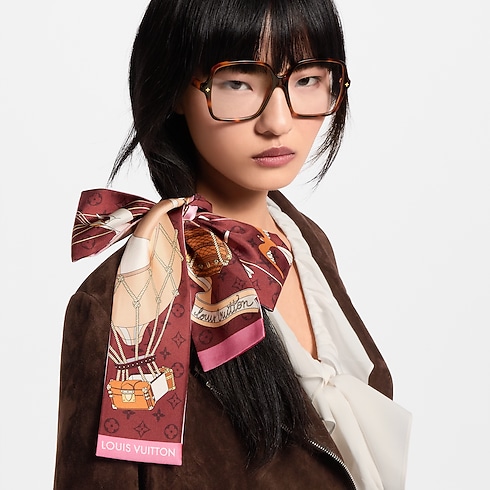 LV Journey Bandeau worn view