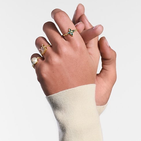 Women - LV Layer Set of Rings S00 Women Fashion Jewellery All Fashion Jewellery | LOUIS VUITTON (Product zoom)