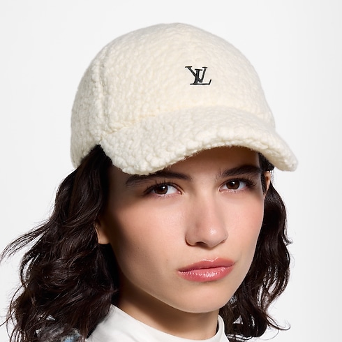 Women - LV League Wool Bouclette Cap S00 Women Accessories Hats & Caps | LOUIS VUITTON (Product zoom)