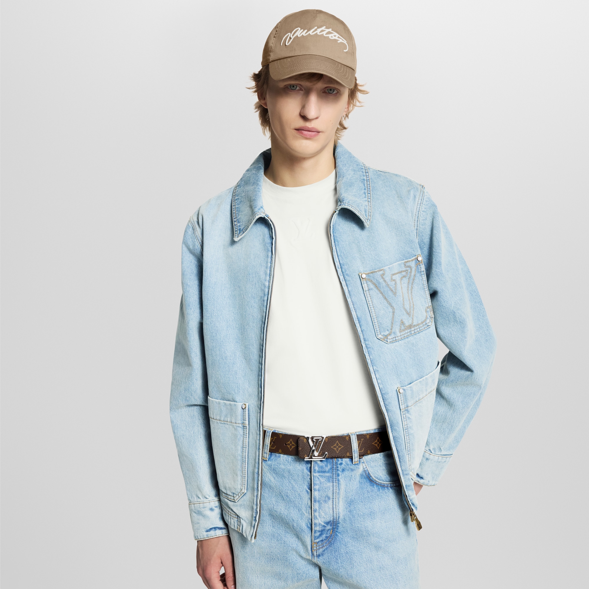 Men - LV Line 40MM Reversible Belt Monogram Canvas Men Accessories Belts | LOUIS VUITTON (Product zoom)