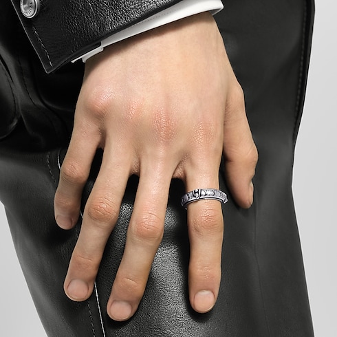 Men - LV Lozine Ring S00 Men Fashion Jewellery Rings | LOUIS VUITTON (Product zoom)