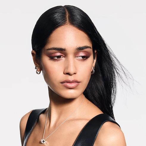 Perfumes and Beauty - LV Ombres - Eyeshadow Palette Perfumes and Beauty Eyes } | LOUIS VUITTON (Product zoom)