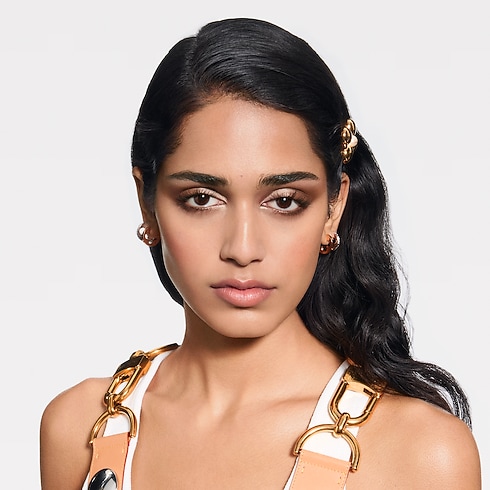 Perfumes and Beauty - LV Ombres - Eyeshadow Palette Refill Perfumes and Beauty Eyes } | LOUIS VUITTON (Product zoom)