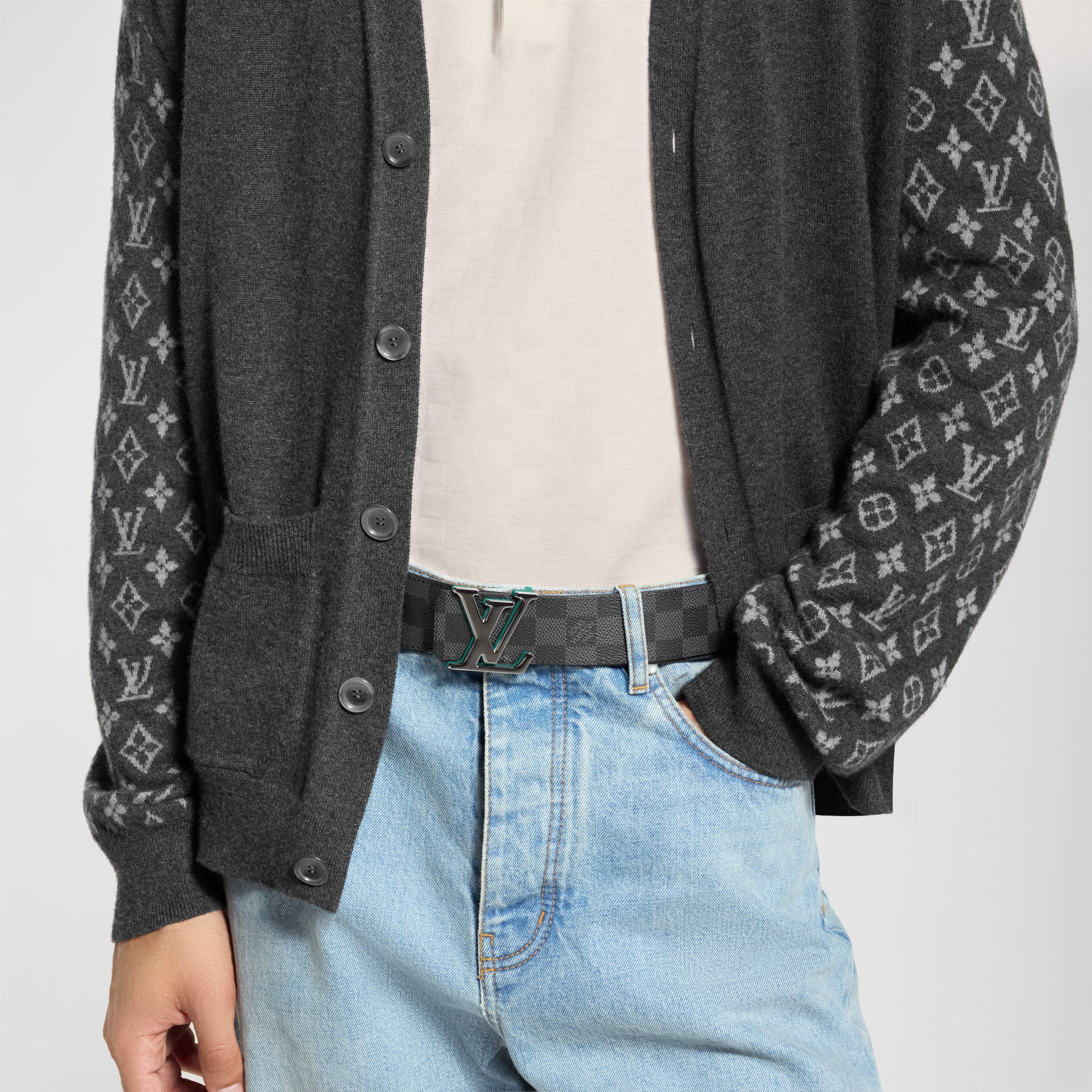 Men - LV Optic Damier Graphite 40MM Reversible Belt  Men Accessories Belts | LOUIS VUITTON (Product zoom)