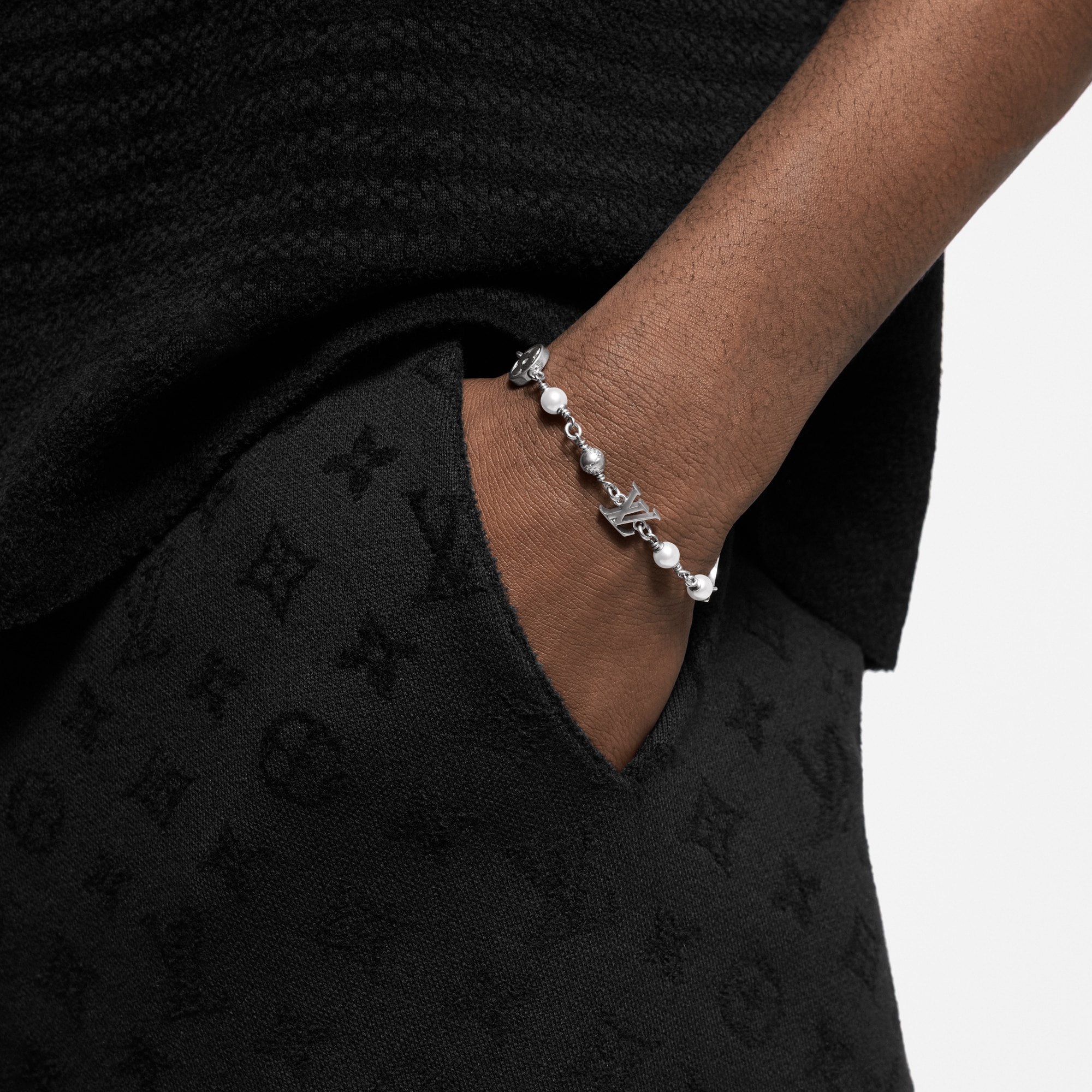 Men - LV Pearls Bracelet S00 Men Fashion Jewellery Bracelets | LOUIS VUITTON (Product zoom)