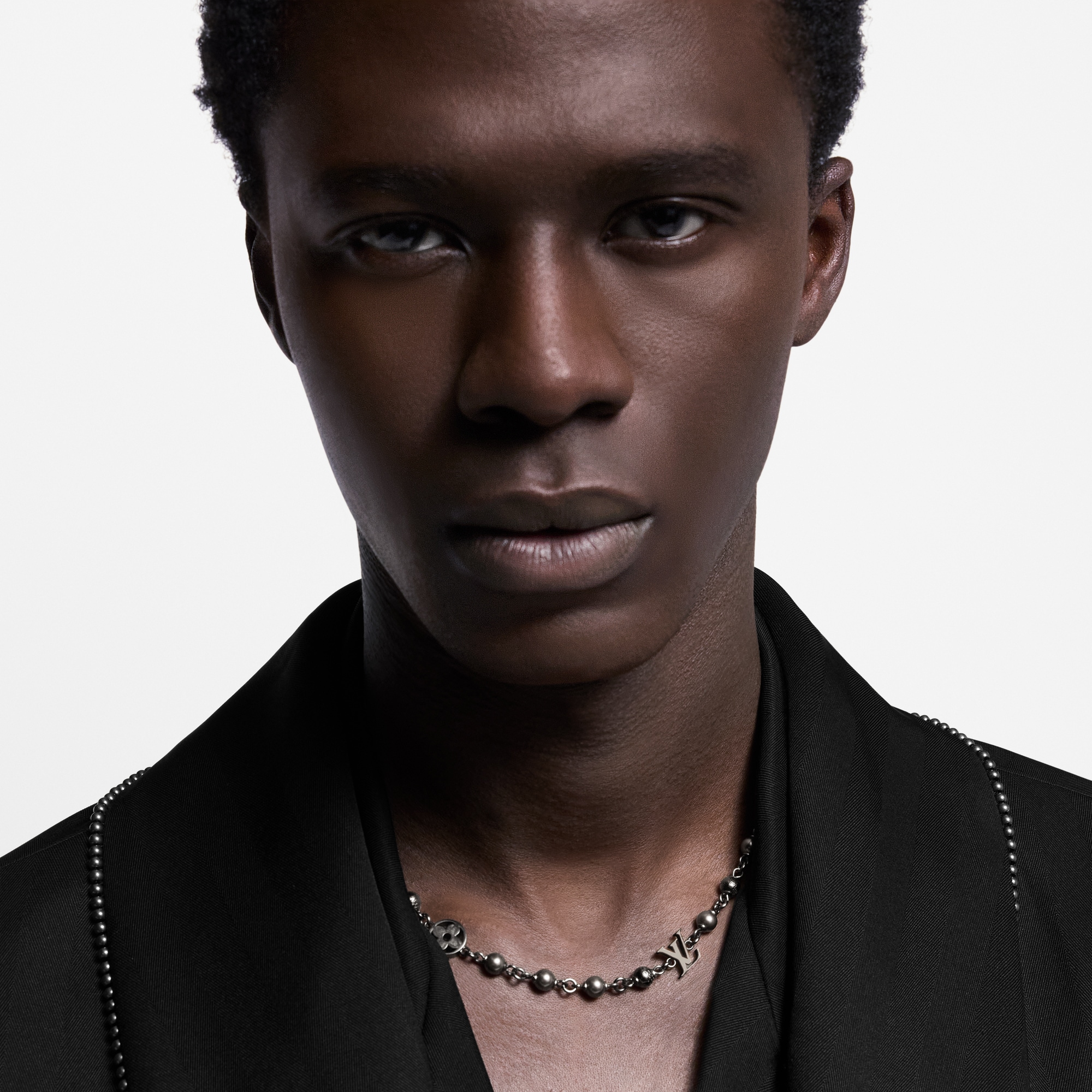 Men - LV Pearls Necklace S00 Men Fashion Jewellery Necklaces and Pendants | LOUIS VUITTON (Product zoom)