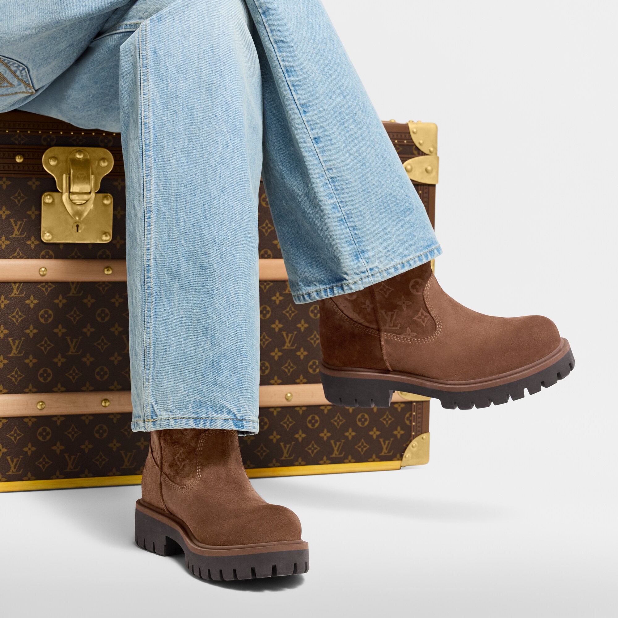 Men - LV Remix Ankle Boots  Men Shoes Boots | LOUIS VUITTON (Product zoom)