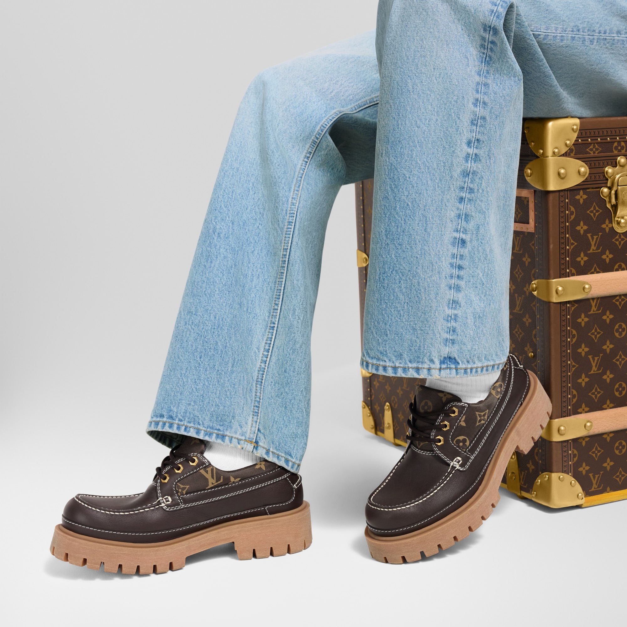 Men - LV Remix Boat Shoes  Men Shoes Lace-Ups and Buckle Shoes | LOUIS VUITTON (Product zoom)