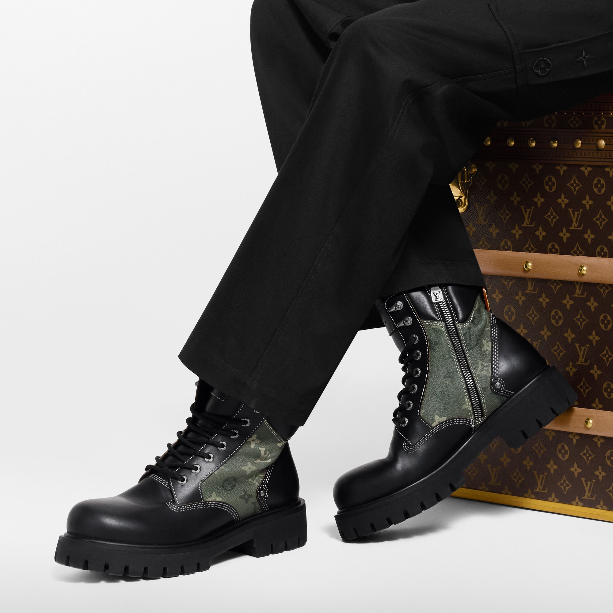 Men - LV Remix Combat Boots  Men Shoes Boots | LOUIS VUITTON (Product zoom)