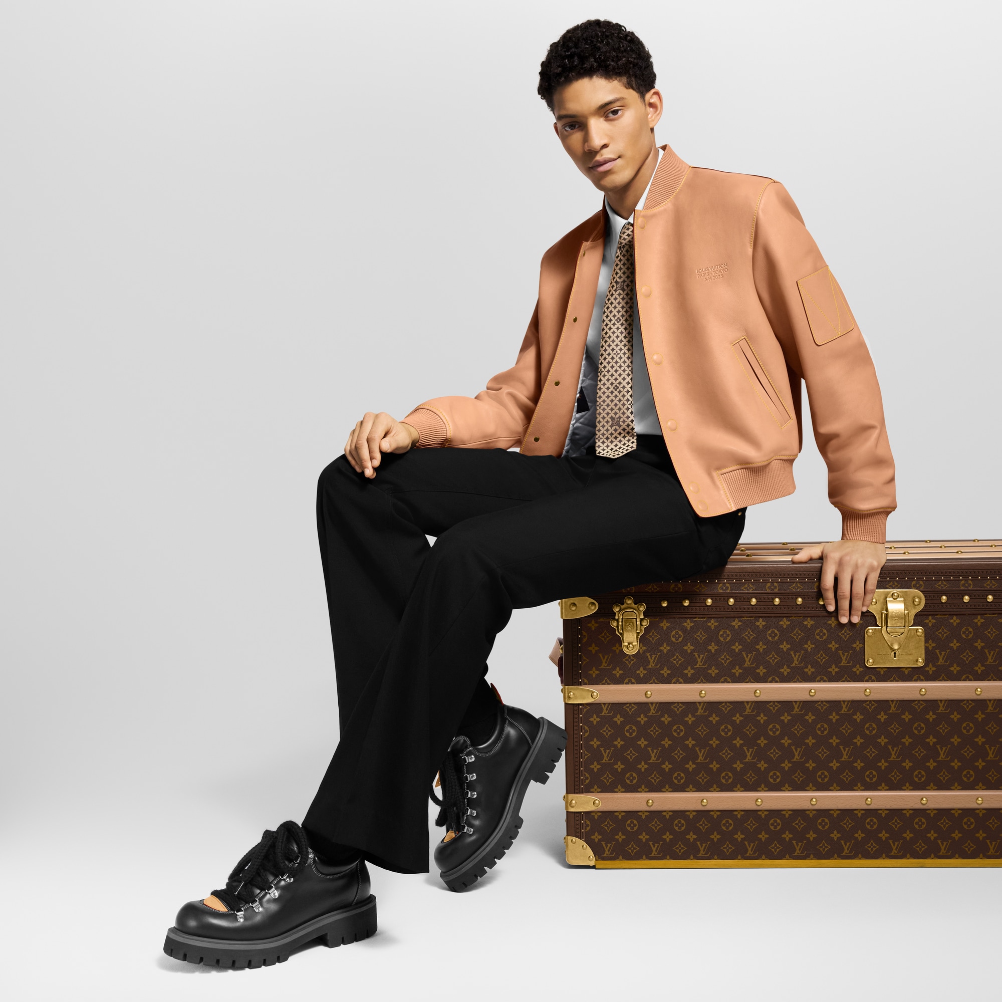 Men - LV Remix Derbies  Men Shoes All Shoes | LOUIS VUITTON (Product zoom)