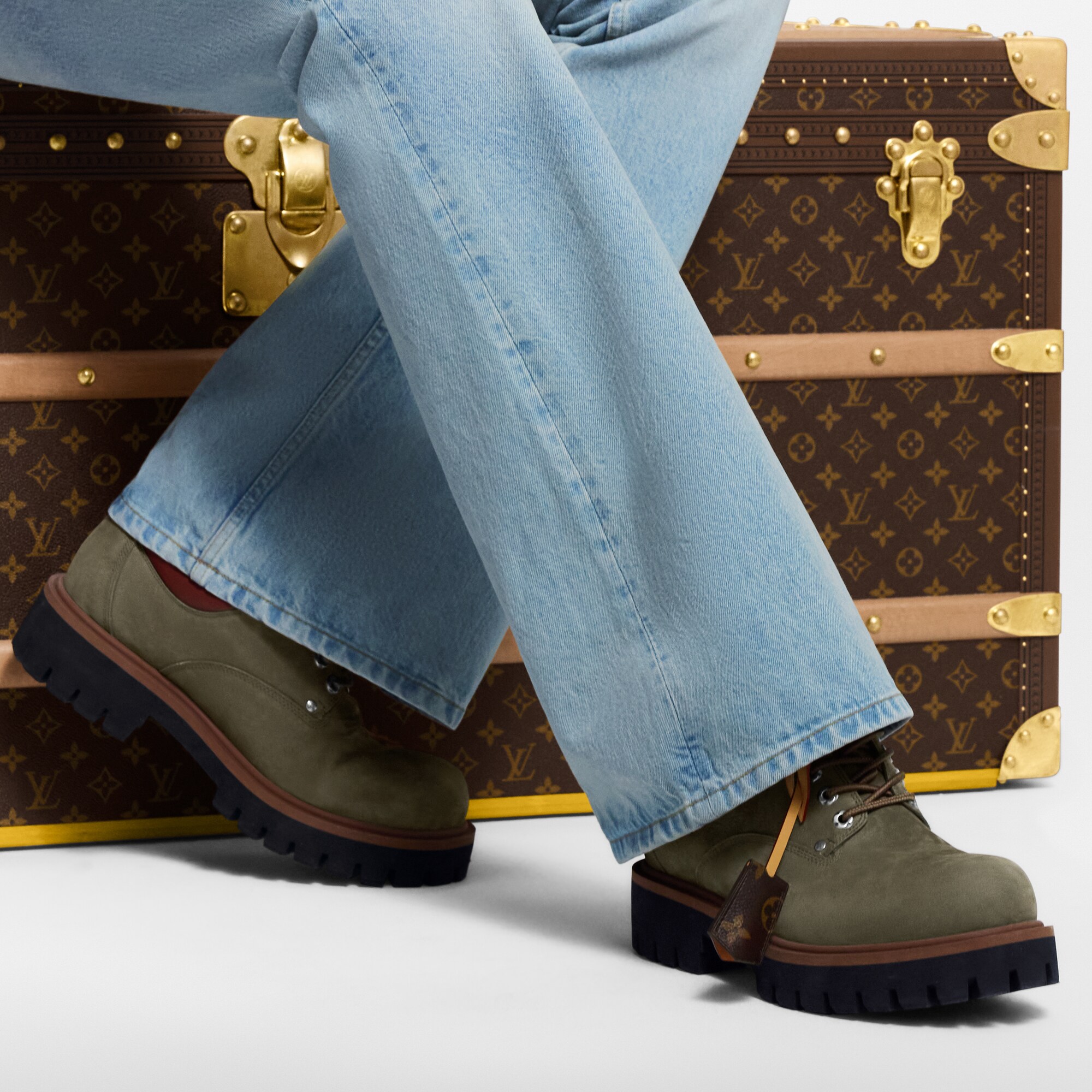 Men - LV Remix Derbies  Men Shoes Lace-Ups and Buckle Shoes | LOUIS VUITTON (Product zoom)