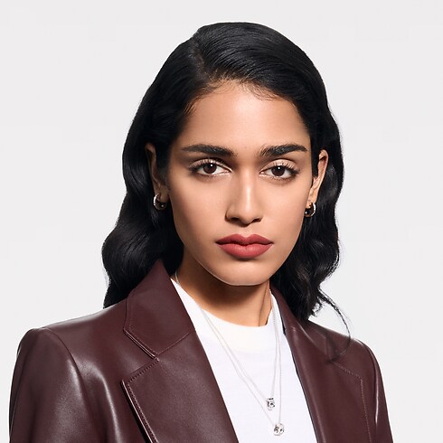 Perfumes and Beauty - LV Rouge - Matte Lipstick Perfumes and Beauty Lips } | LOUIS VUITTON (Product zoom)