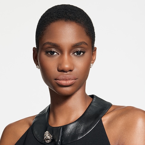 Perfumes and Beauty - LV Rouge - Matte Lipstick Perfumes and Beauty Lips } | LOUIS VUITTON (Product zoom)