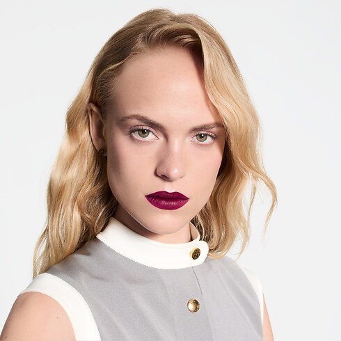 Perfumes and Beauty - LV Rouge - Matte Lipstick Perfumes and Beauty Lips } | LOUIS VUITTON (Product zoom)