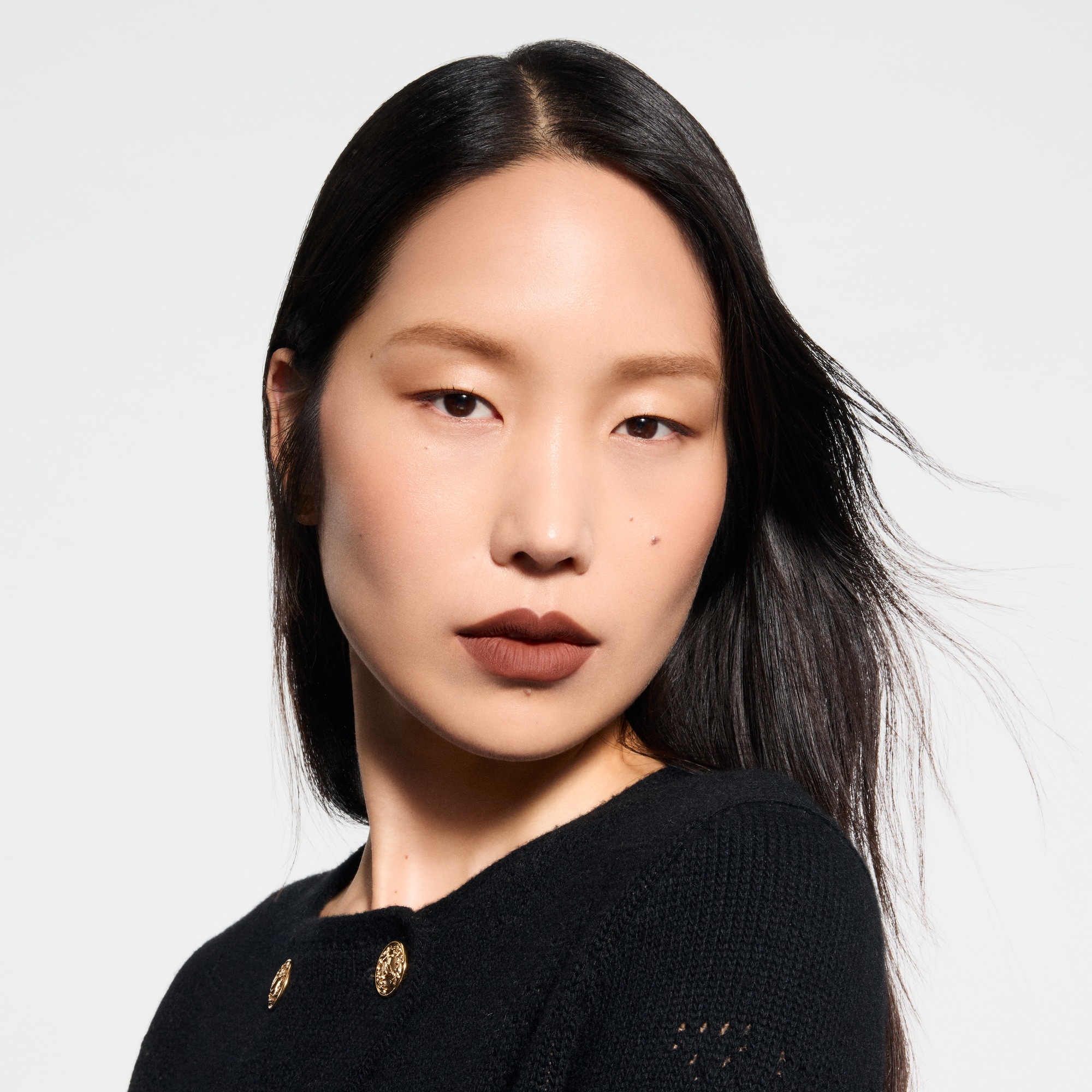 Perfumes and Beauty  - LV Rouge - Matte Lipstick  Perfumes and Beauty  Lips } | LOUIS VUITTON (Product zoom)