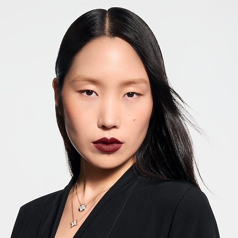 Perfumes and Beauty - LV Rouge - Matte Lipstick Perfumes and Beauty Lips } | LOUIS VUITTON (Product zoom)