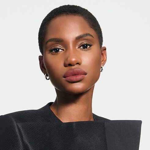 Perfumes and Beauty - LV Rouge - Matte Lipstick Perfumes and Beauty Lips } | LOUIS VUITTON (Product zoom)