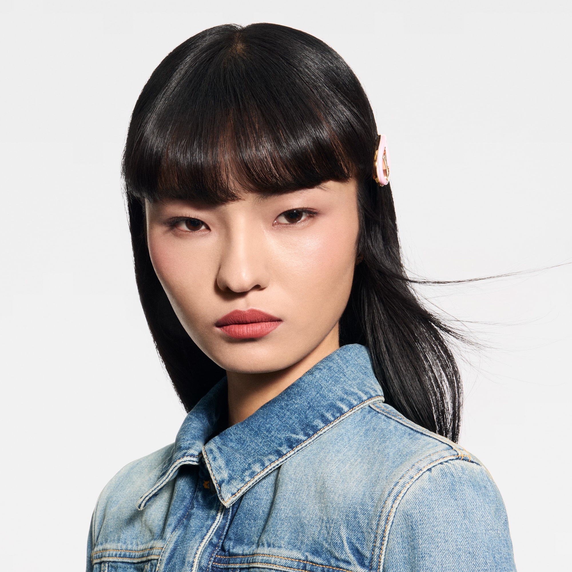 Perfumes and Beauty  - LV Rouge - Matte Lipstick Refill  Perfumes and Beauty  Lips } | LOUIS VUITTON (Product zoom)