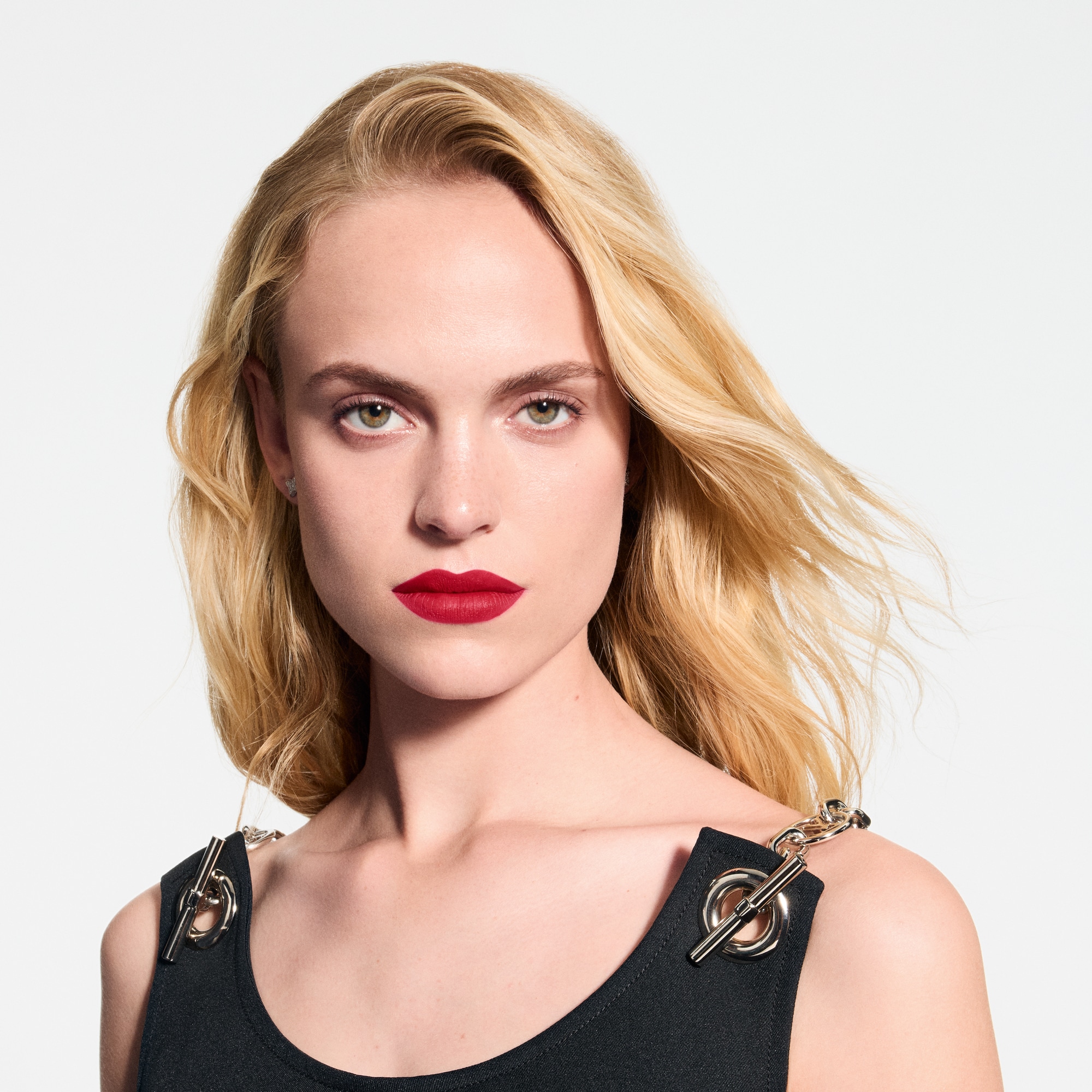 Perfumes and Beauty  - LV Rouge - Matte Lipstick Refill  Perfumes and Beauty  Lips } | LOUIS VUITTON (Product zoom)