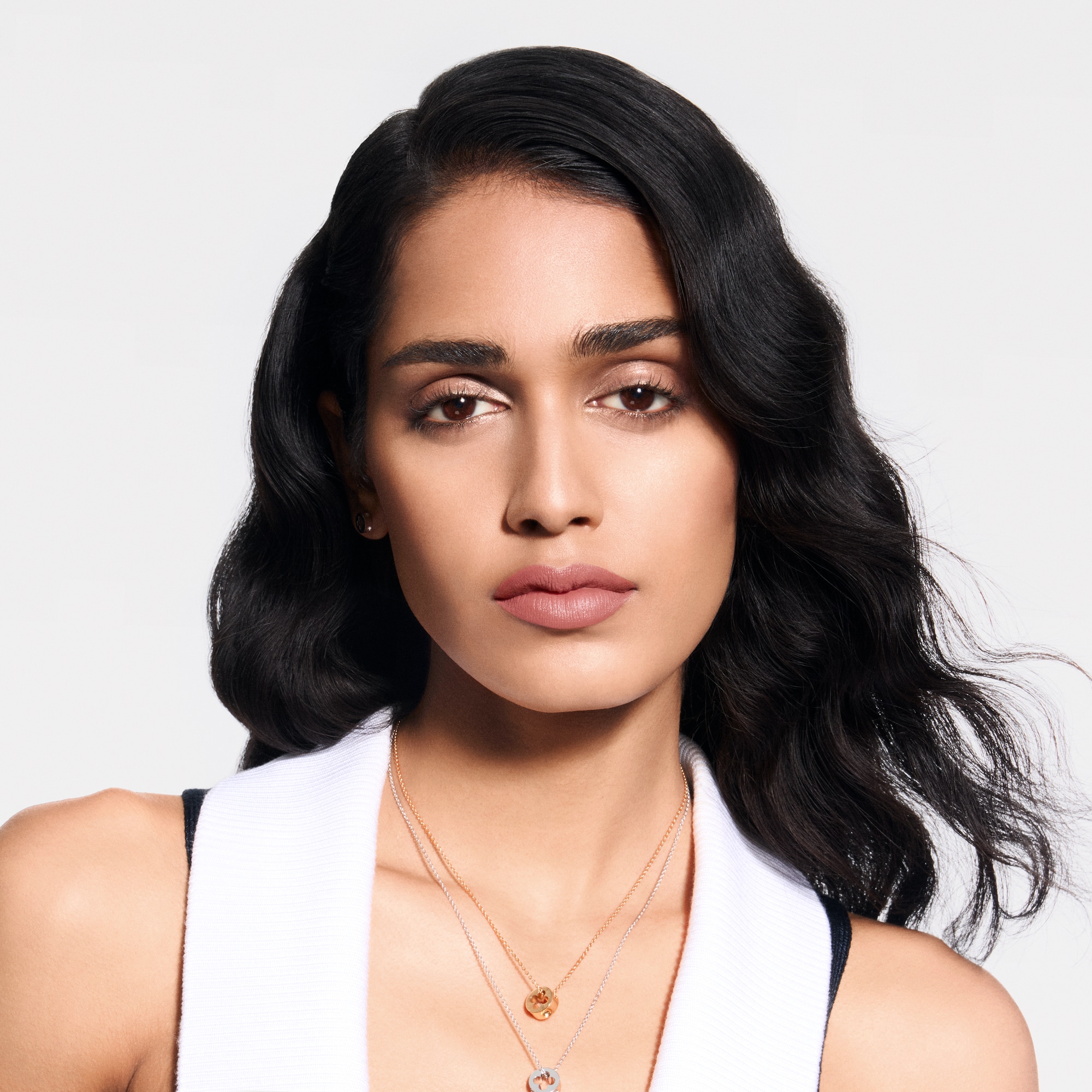 Perfumes and Beauty  - LV Rouge - Matte Lipstick Refill  Perfumes and Beauty  Lips } | LOUIS VUITTON (Product zoom)