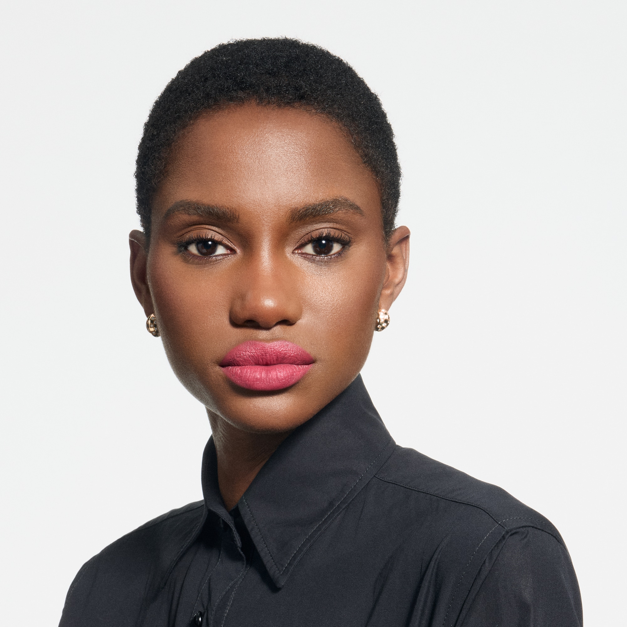 Perfumes and Beauty  - LV Rouge - Matte Lipstick Refill  Perfumes and Beauty  Lips } | LOUIS VUITTON (Product zoom)