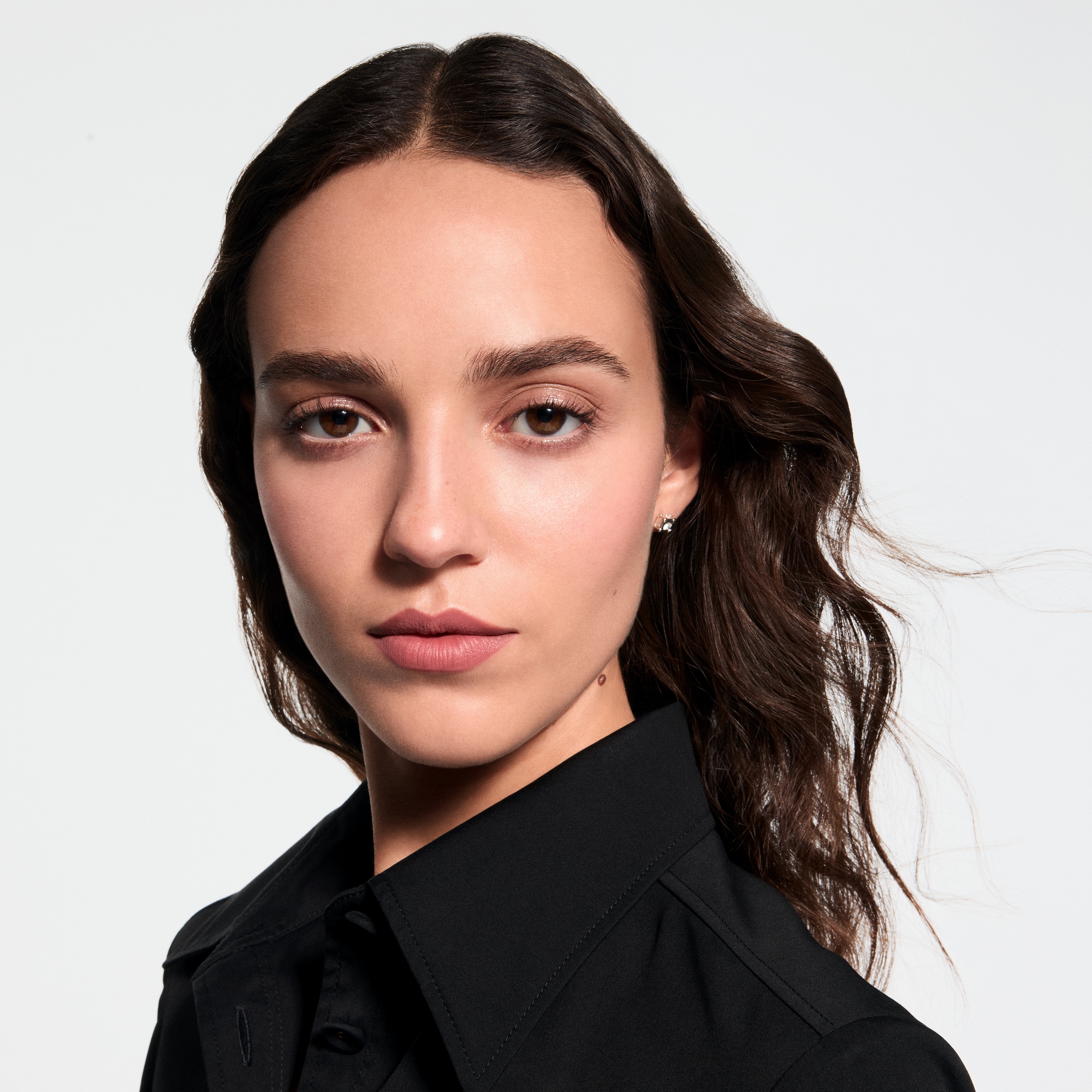 Perfumes and Beauty  - LV Rouge - Matte Lipstick Refill  Perfumes and Beauty  Lips } | LOUIS VUITTON (Product zoom)