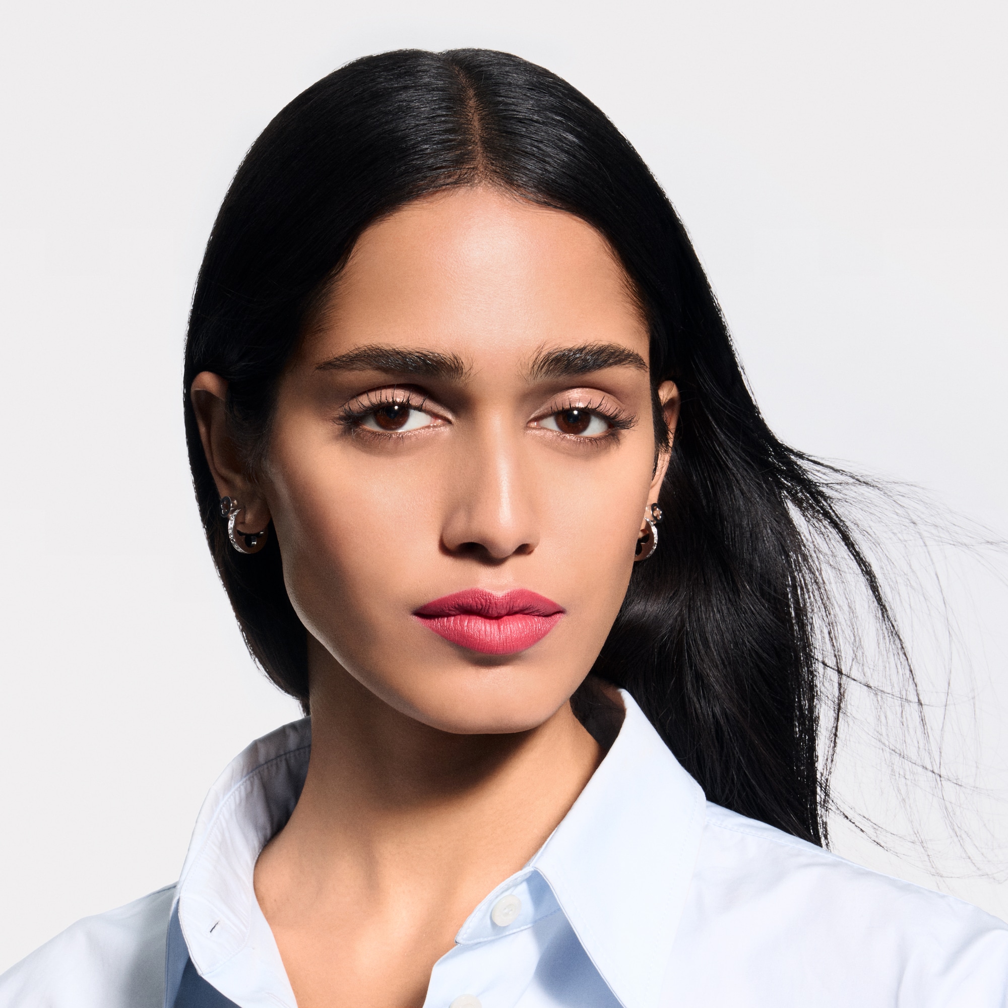 Perfumes and Beauty  - LV Rouge - Matte Lipstick Refill  Perfumes and Beauty  Lips } | LOUIS VUITTON (Product zoom)