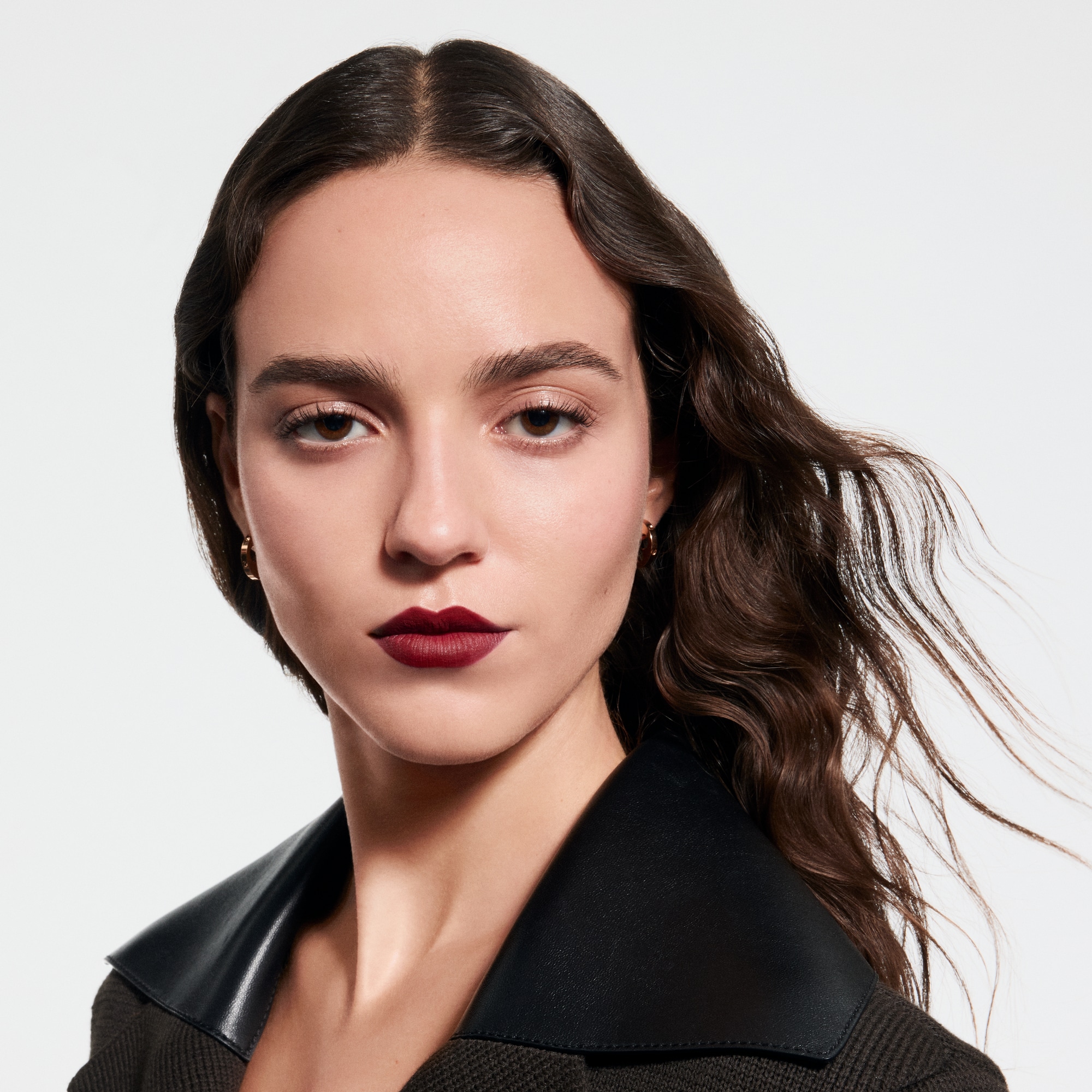 Perfumes and Beauty  - LV Rouge - Matte Lipstick Refill  Perfumes and Beauty  Lips } | LOUIS VUITTON (Product zoom)