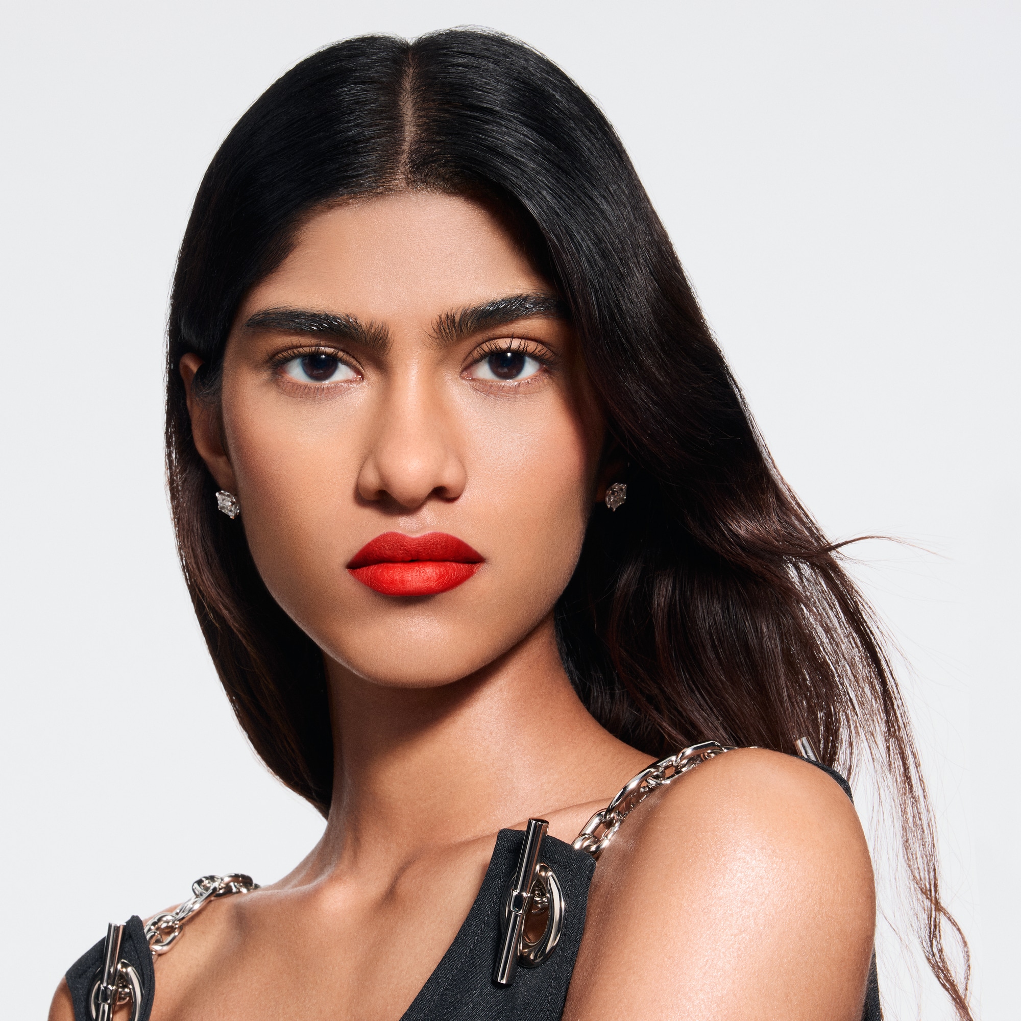 Perfumes and Beauty  - LV Rouge - Matte Lipstick Refill  Perfumes and Beauty  Lips } | LOUIS VUITTON (Product zoom)