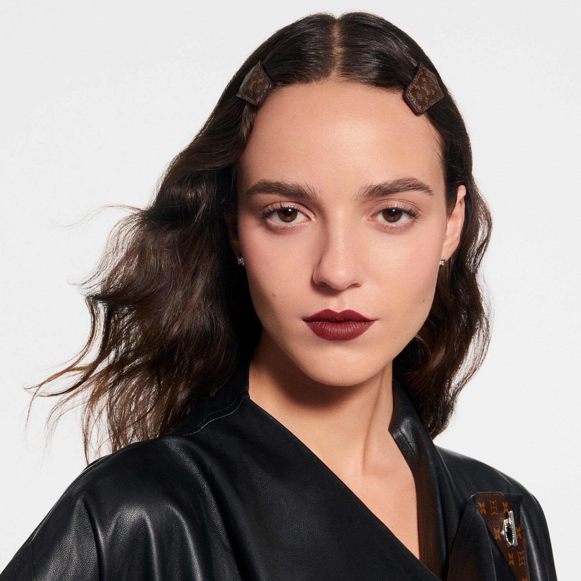 Perfumes and Beauty  - LV Rouge - Matte Lipstick Refill  Perfumes and Beauty  Lips } | LOUIS VUITTON (Product zoom)