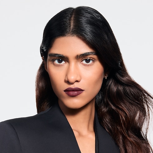 Perfumes and Beauty - LV Rouge - Matte Lipstick Refill Perfumes and Beauty Lips } | LOUIS VUITTON (Product zoom)