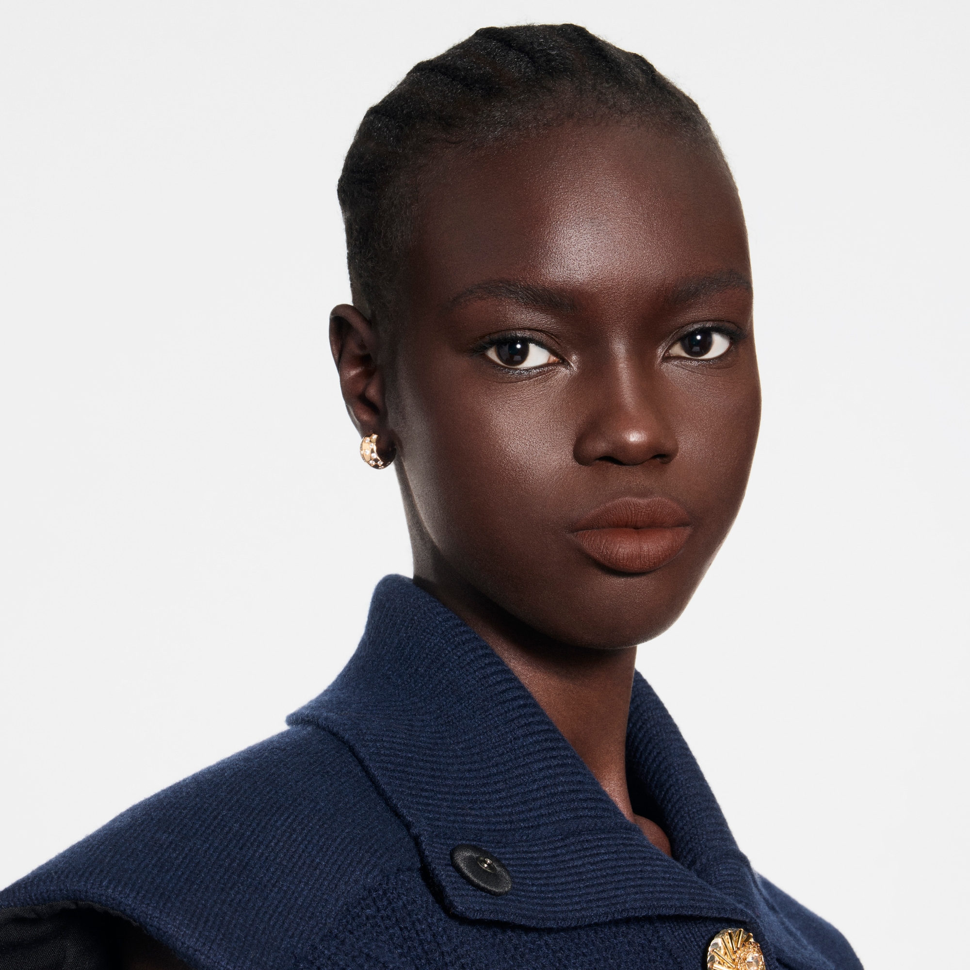 Perfumes and Beauty  - LV Rouge - Matte Lipstick Refill  Perfumes and Beauty  Lips } | LOUIS VUITTON (Product zoom)