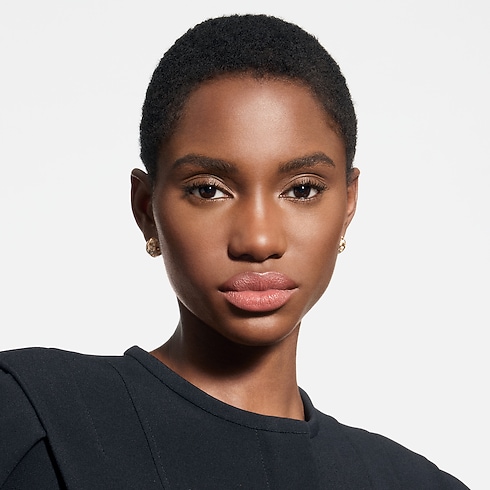 Perfumes and Beauty - LV Rouge - Satin Lipstick Refill Perfumes and Beauty Lips } | LOUIS VUITTON (Product zoom)